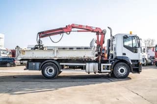 Iveco 310- E5 + HMF 1110 K2 - Image 4