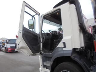DAF 6X2 - Image 6