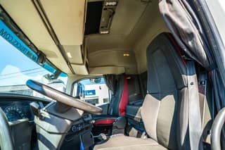 Volvo 500 +KIPHYDR. - Image 10