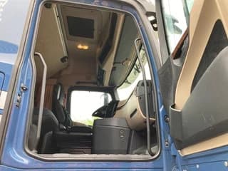 Mercedes-Benz 2863 LS 6x4 - Image 13