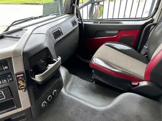 Volvo 8x2 Euro 6 + Fassi F660RA.2.26 + Jib L426 (Winch) - Image 13