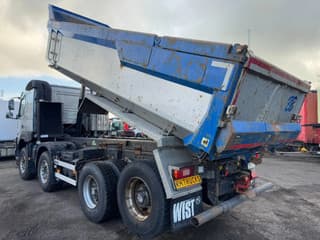 Volvo 8X4 - EURO 6 + KIPPER + LIFTING AXLE - Image 6