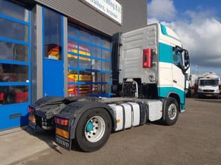 Volvo 420 ADR klasse EX/II, EX/III, FL en AT Double tank PTO - Image 7
