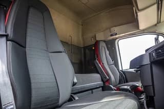 Volvo FH460+E6+Kiphydr. - Image 11