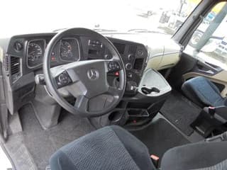 Mercedes-Benz 1842 15x IN STOCK - Image 3