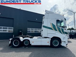 Volvo 500 TURBO COMPOUND 2021, 6X2, IPARCOOL, FULL AIR, DYNAMIC STEERING, LEATHER SEATS, LIKE NEW! - Image 4