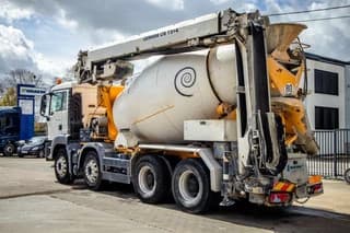 MAN 32.400BB+LIEBHERR 8M³+BAND/TAPIS 16m - Image 7