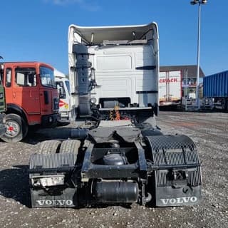 Volvo FH-GLOBBETROTTER - Image 2