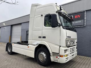 Volvo 16.520 Globetrotter XL 4x2 - Thumbnail 1