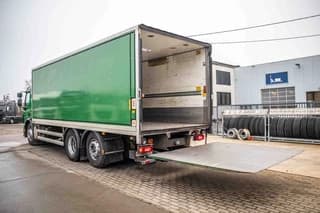 Volvo FE 300-6x2 - Image 5