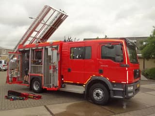 MAN 15.250 FIRE TRUCK,2000 LITER TANK, FOAM TANK, AIRCO - Thumbnail 1