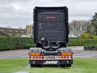 Scania T164-580 V8 Topline 4x2 - Original Torpedo/Hauber - Retarder - 4.70 WB - PTO/Hydraulic - Light bar - Leather seats - Image 7