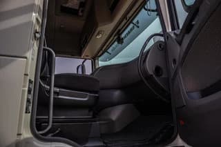 DAF XF 440 - ADR - 407 000 KM - Image 9