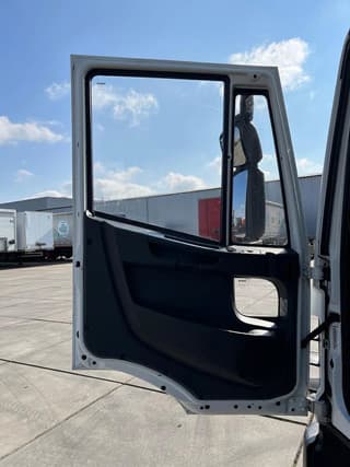 Iveco 75 E21 MANUAL - Image 18