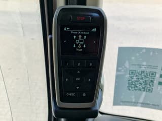 Volvo 13.500 Globetrotter XL 6x2 - BDF - Retarder - I parkcool - Full air - 4.90 WB - Image 15