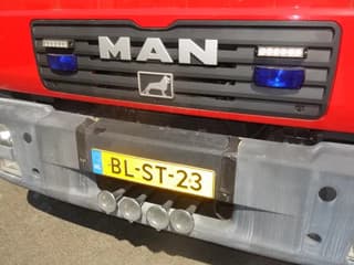 MAN 220C GODIVA POMP 2000 LITER TANK,MANUAL GEARBOX - Image 10