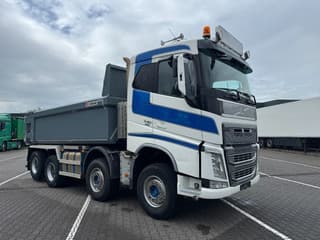 Volvo 540 8X4 ,RET,TANDEM LIFT, HUB REDUCTION - Image 4