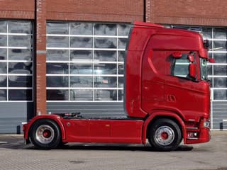 Scania S500 NGS Highline 4x2 - Retarder - Night clima - Full air - Custom interior - Full spoiler - 2 tank - Image 8