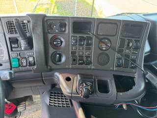 Scania R124-470 6X2 KIPPER EURO 3 - Image 12