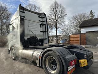 Iveco S-Way*460*LNG*Retarder*2 Tanks - Image 4