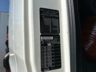MAN 26.460 6x2-4 LL / Euro 6 / Retarder / Palfinger PK24001-K C - Image 21