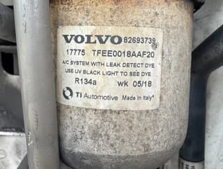 Volvo 500 6X2 XL 2x TANKS (950 LITERS) I-PARC COOL LEAF AIR SUSPENSION TOP CONDITION HOLLAND TRUCK 2 PIECES - Image 23