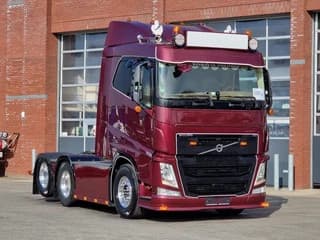 Volvo 13.540 Lowroof 6x2 - Show truck - Custom interior - Full air suspension - I parkcool - VEB+ - Thumbnail 1