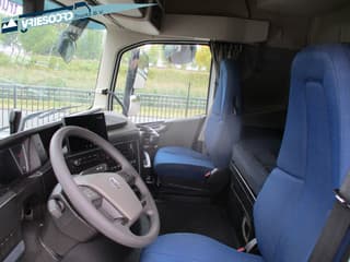 Volvo 500 PK WITH STANDAIRCO - Image 5