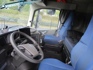Volvo 500 - Image 5