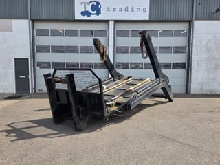 Diversen 14 ton Portaal systeem. haakarm en kabel systeem