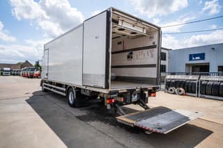 Renault MIDLUM 220 DXI (16t)+CARRIER+DHOLLANDIA - Image 9