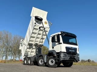 MAN 41.400 BB CH 8x4 Tipper Truck - Image 11