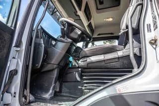 Mercedes-Benz AROCS 2648 LS - 6x4 - Image 7