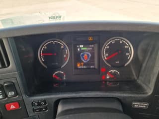 Scania P450 6x4 HUB reduction - PTO/Hydraulic - Euro 6 - Opti Cruise - Low KM - Image 12