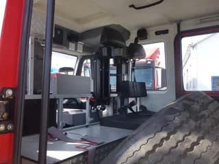 MAN 250 godiva pump with holmatro set - Image 14