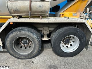 MAN 32 400 8x4, EURO 5, Manual transmission, Liebherr 9m3 - Image 14