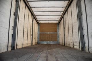 Volvo FM330-6x2-10 pneus/tires-intarder - Image 9
