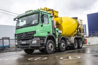 Mercedes-Benz 3241+PUTZMEISTER 24M - Image 1