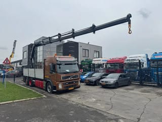 Volvo 6X2 EURO 5 HIAB 211 EP5 + REMOTE CONTROL - Image 1