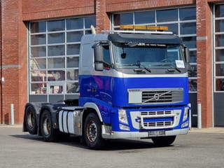 Volvo 13.520 Low roof 6x2 - Retarder - Steel/air - PTO/Hydraulic - I shift - - Image 1