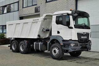 MAN 33.400 BB CH Tipper Truck (9 units) - Image 1