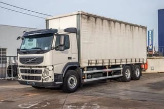 Volvo FM330-6x2-10 pneus/tires-intarder - Image 1