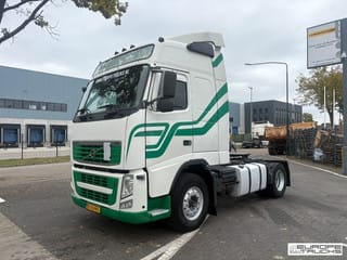 Volvo 420 - Image 1