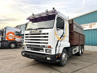 Scania R143-450 V8 STREAMLINE 6x2 FULL STEEL KIPPER (MANUAL GEARBOX / FULL STEEL SUSPENSION / 10 TIRES / ROBSON DRIVE / MECHANICAL PUMP & INJECTORS) - Image 1