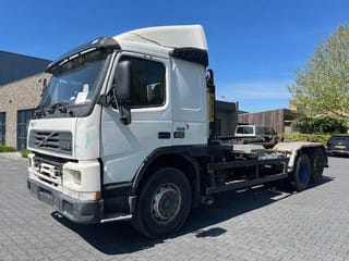 Volvo FM12.420 6x2 - Image 1