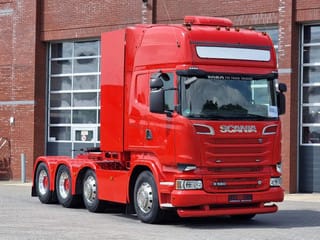 Scania R580 V8 Topline 8x4/4 - 164T GCW - Retarder - PTO/Hydraulics - Night clima - Leather - Image 1