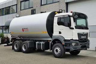MAN 33.400 BB CH Bitumen Tank Truck - Image 1