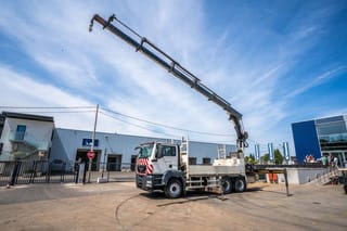 MAN 33.400 BB - HIAB 377 E-5 HIPRO - Image 1
