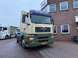 MAN 18.320 TGA 18.320 4X2 / Airco/ Sleeping cabin / Euro 4 Holland Truck- Top Condition - Image 1