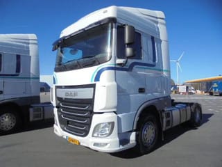 DAF 125XDAF 106 TRACTOR HEAD IN STOCK - Image 1